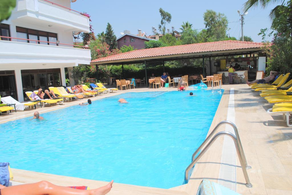 Beyaz Saray Hotel Side Bagian luar foto