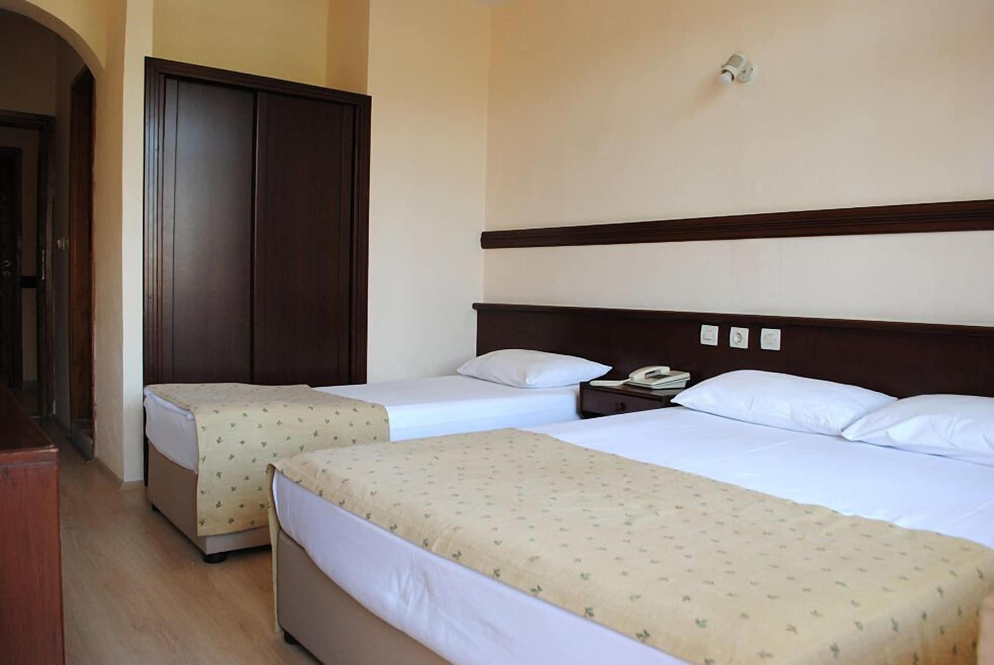 Beyaz Saray Hotel Side Bagian luar foto