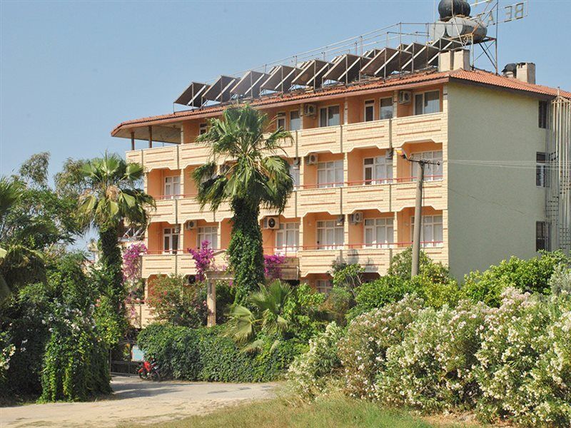 Beyaz Saray Hotel Side Bagian luar foto